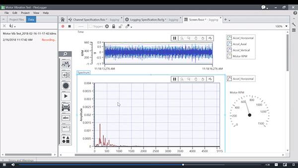 FlexLogger 显示屏显示电机振动测量结果的图片（点击放大）