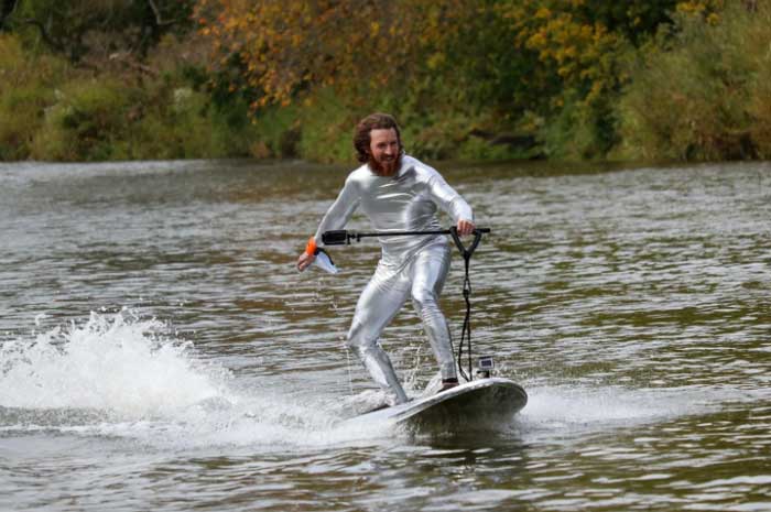 Silver%20Surfer%20Jetboard