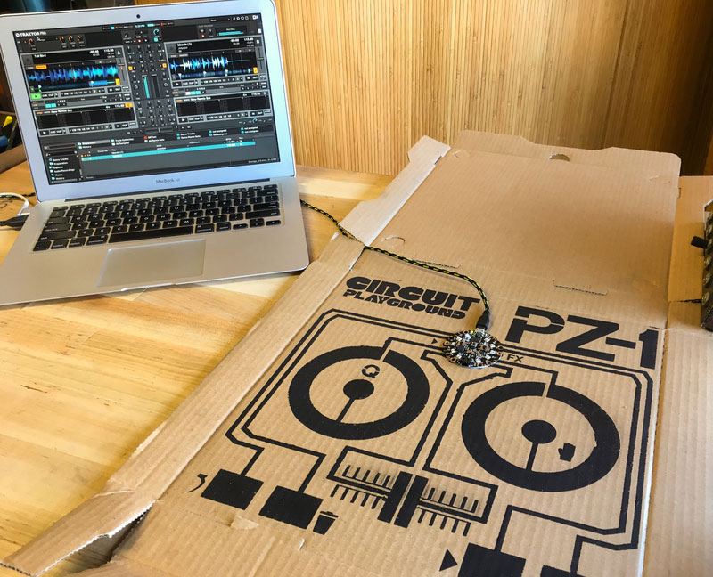 ircuit Playground PZ-1: Pizza Box DJ Controller