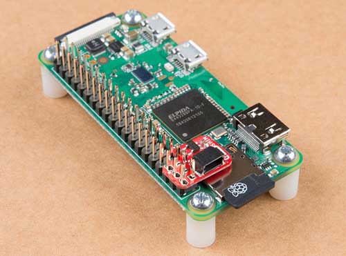 Qwiic SHIM mounted on a Pi Zero W