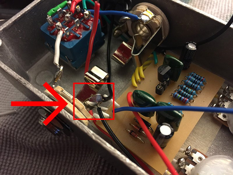 solder the two wires into the lug