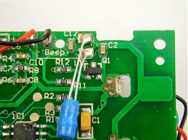 The inductor soldered directly to the PCB