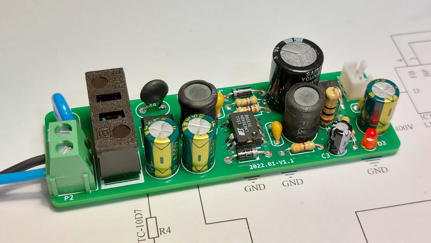 Transformerless Power Supply Using LNK304-6